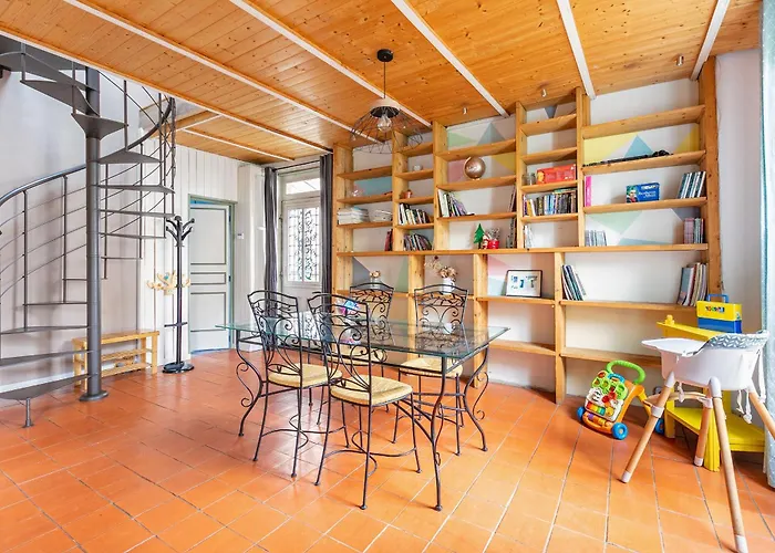 Maison Rustique A 11Min De Paris, Cadre Chaleureux